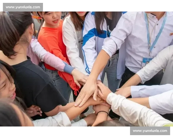 《激烈竞争与团结协作并存的队列比赛展现了团队精神与拼搏意志》